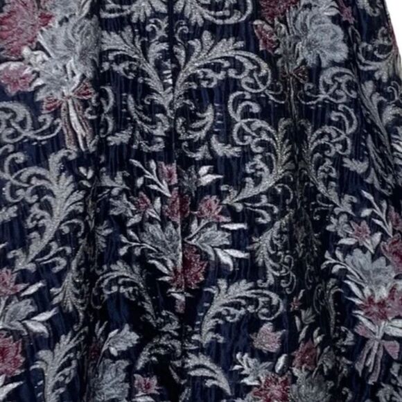 Marchesa Black Metallic Floral Fit and Flare Cocktail Midi Dress | 10 - Picture 11 of 11